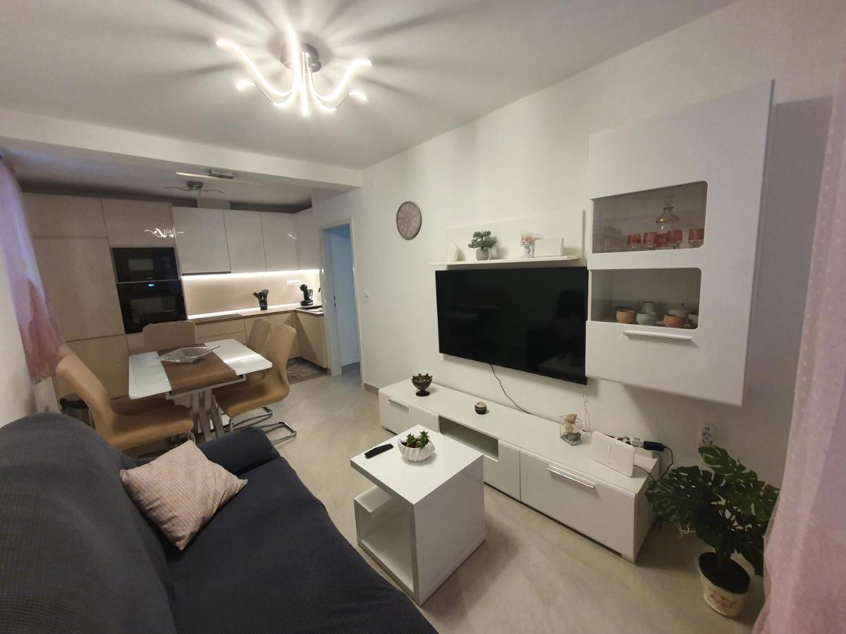 קורצולה Apartman Stela מראה חיצוני תמונה